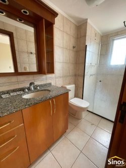 Apartamento com 03 dormitórios no bairro São José 
