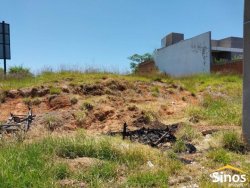 Terrenos no Loteamento Jardim Luciana  
