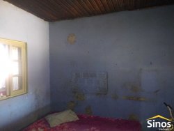 Casa com 03 dormitórios no bairro Lomba Grande 