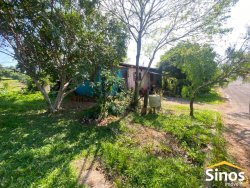 Terreno com 399m² no bairro dos Gringos 