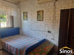 Casa com 02 dormitórios em Morungava 
