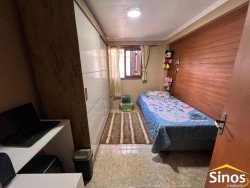 Casa com 03 dormitórios no bairro Lomba Grande 