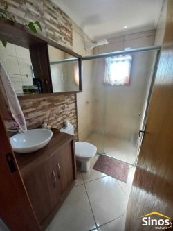 Sítio com 2.500m²  no bairro Lomba Grande 