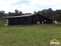 Sítio com 18.000,00m² no bairro Passo da Areia 