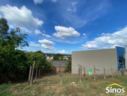 Terreno com 663m² no bairro Canudos 