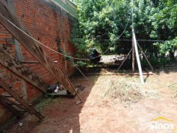 Sobrado com 06 dormitórios no bairro Canudos 