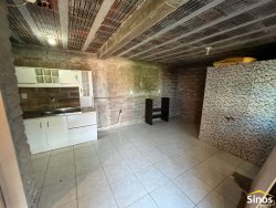 Casa com 02 dormitórios no bairro Campestre 