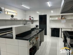 Empreendimento com moradia em Lomba Grande 