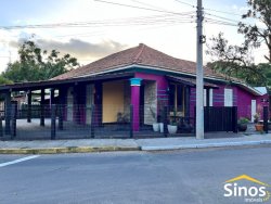 Empreendimento com moradia em Lomba Grande 