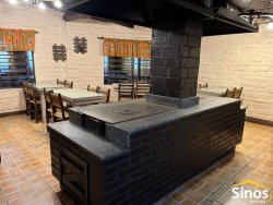 Empreendimento com moradia em Lomba Grande 