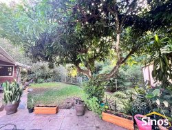 Empreendimento com moradia em Lomba Grande 