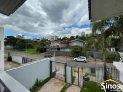 Sobrado com 02 dormitórios no bairro Boa Vista 