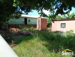 Terreno com construção no bairro Guarani 