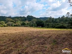 Sítio com 23.675,00m² na Fazenda Fialho 