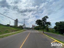 Terreno com construção no bairro Rondônia 
