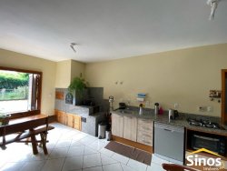 Sítio com 4.517,00m² no bairro Lomba Grande 