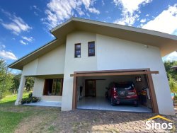 Sítio com 4.517,00m² no bairro Lomba Grande 