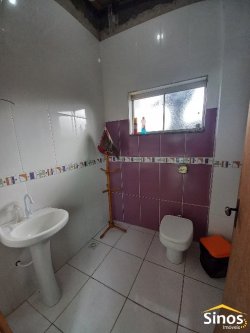 Prédio comercial com casa no bairro Guarani 