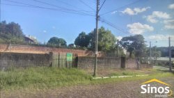 Terreno de esquina com 445,5m² no bairro Guarani 