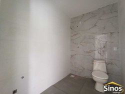 Casa com 02 dormitórios no Bairro Rondônia 
