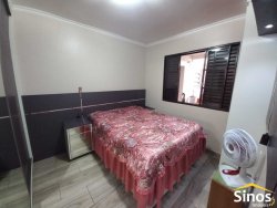 Sobrado com 02 moradias no bairro Guarani 