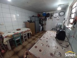 Sobrado com 02 moradias no bairro Guarani 