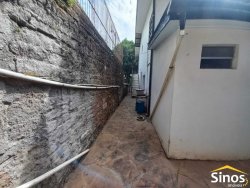 Sobrado com 02 moradias no bairro Guarani 