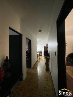 Casa com 03 dormitórios no bairro Boa Vista 