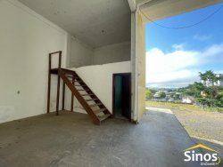 Terreno com construção para locação no bairro Rondônia 