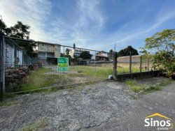 Terreno com construção para locação no bairro Rondônia 