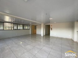 Prédio com 459m² para locação no bairro Rondônia 