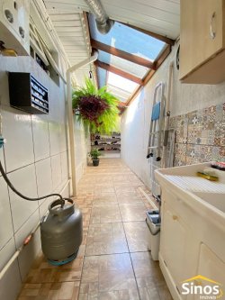 Terreno com 02 casas no bairro 25 de Julho 