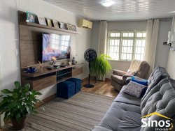 Terreno com 02 casas no bairro 25 de Julho 