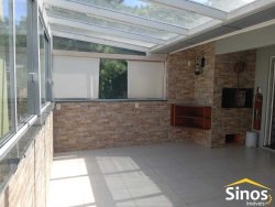 Sobrado com 05 dormitórios no bairro São Jorge 