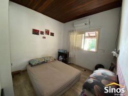 Sobrado com 06 dormitórios no bairro Hamburgo Velho  