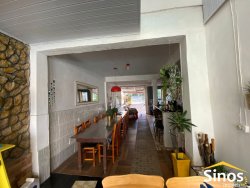Sobrado com 06 dormitórios no bairro Hamburgo Velho  
