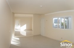 Casa com 03 dormitórios no Bairro Rondônia 