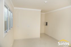 Casa com 03 dormitórios no Bairro Rondônia 