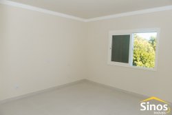 Casa com 03 dormitórios no Bairro Rondônia 