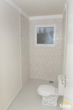 Casa com 03 dormitórios no Bairro Rondônia 
