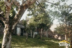 Casa com 03 dormitórios no Bairro Rondônia 