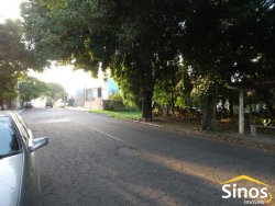 Terreno de esquina com 726m² no bairro Ideal 