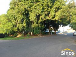 Terreno de esquina com 726m² no bairro Ideal 