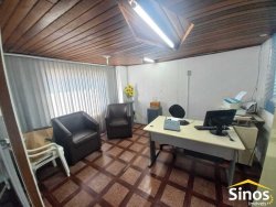 Prédio comercial com 253m² no bairro São Jorge 