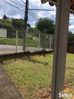 Casa com 02 dormitórios no bairro Guarani 