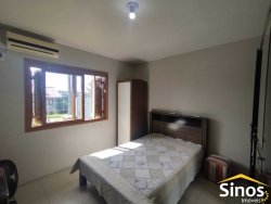 Casa com 02 dormitórios no bairro Paulista 
