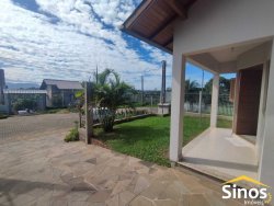Casa com 02 dormitórios no bairro Paulista 