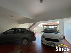 Casa com 05 dormitórios no bairro Primavera 