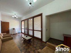 Casa com 05 dormitórios no bairro Primavera 