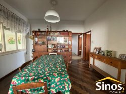 Casa com 05 dormitórios no bairro Primavera 